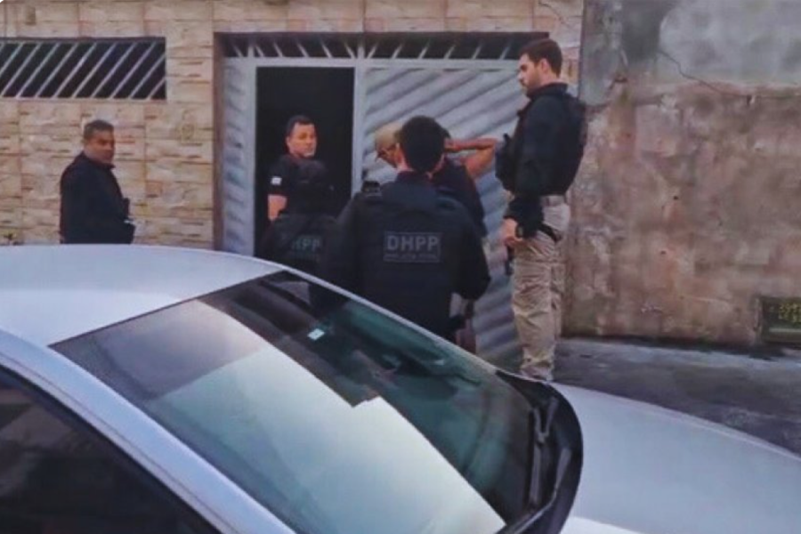 Polícia deflagra 2ª fase da Operação Rivais e mira grupo envolvido em homicídios, tráfico e lavagem de dinheiro em Camaçari