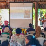 Baianas de acarajé avançam em curso de formação